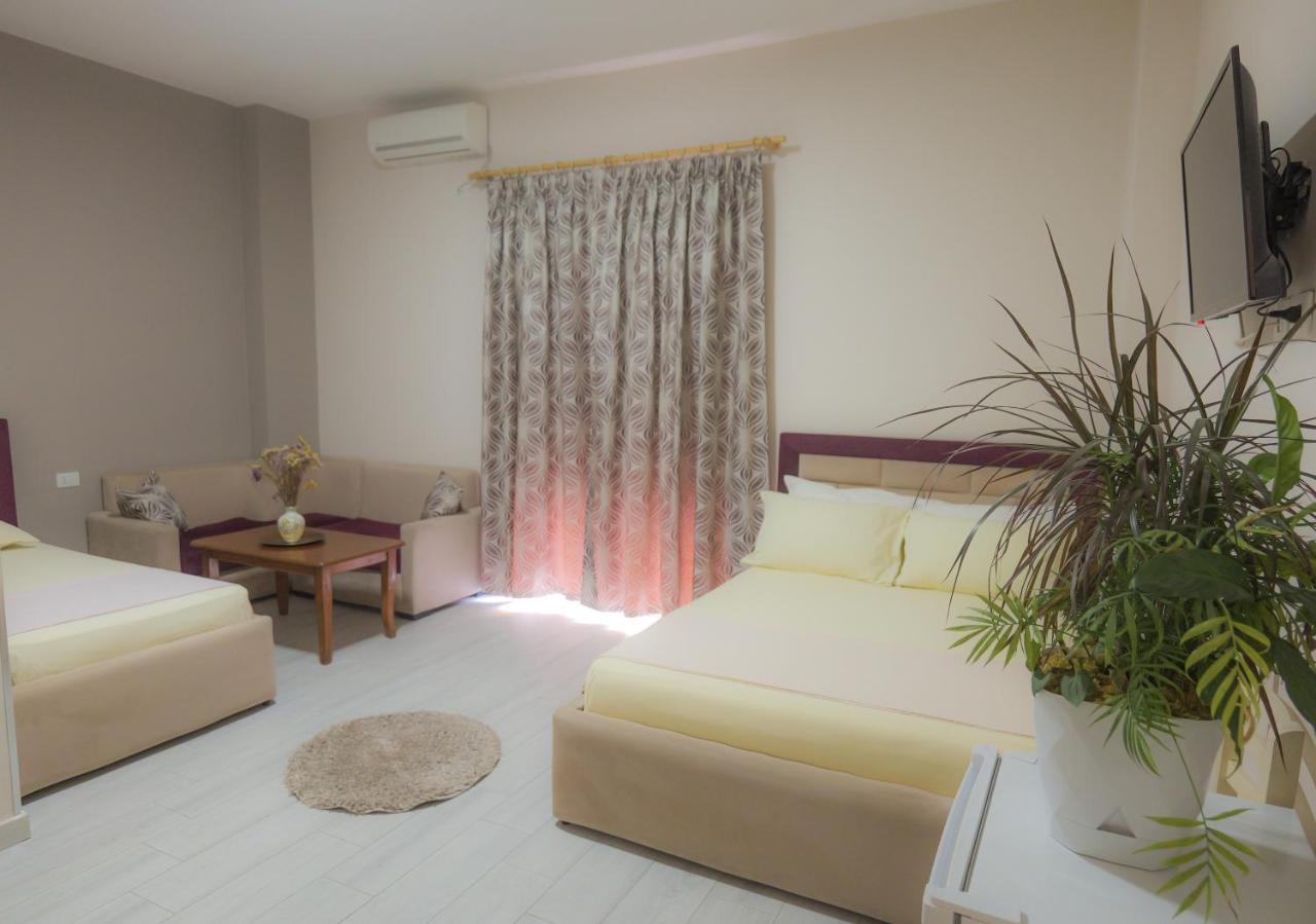 Hotel Vila Dedej Durrës Kültér fotó