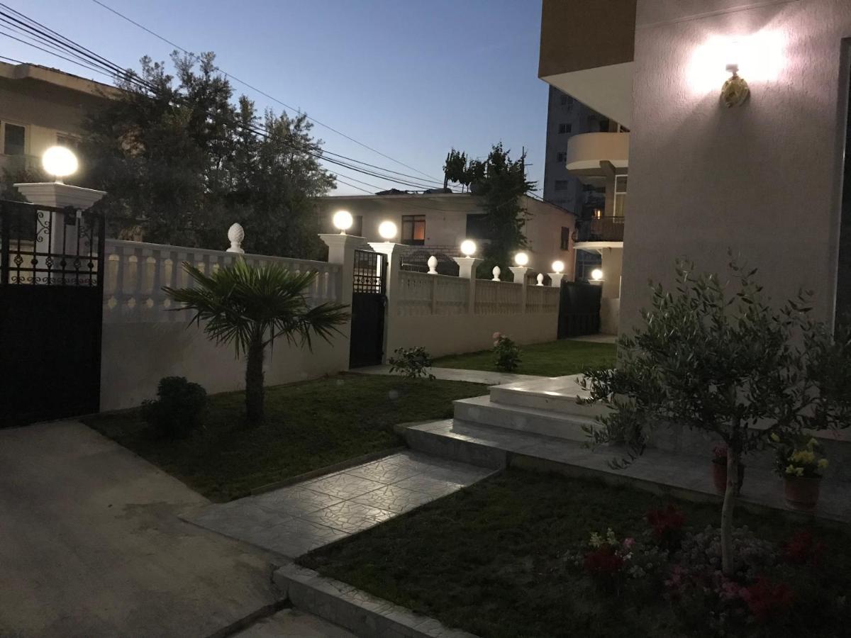 Hotel Vila Dedej Durrës Kültér fotó