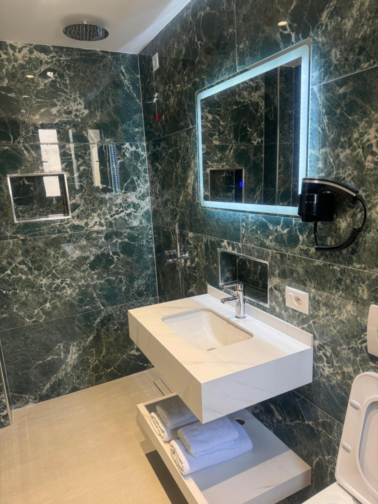 Hotel Vila Dedej Durrës Kültér fotó
