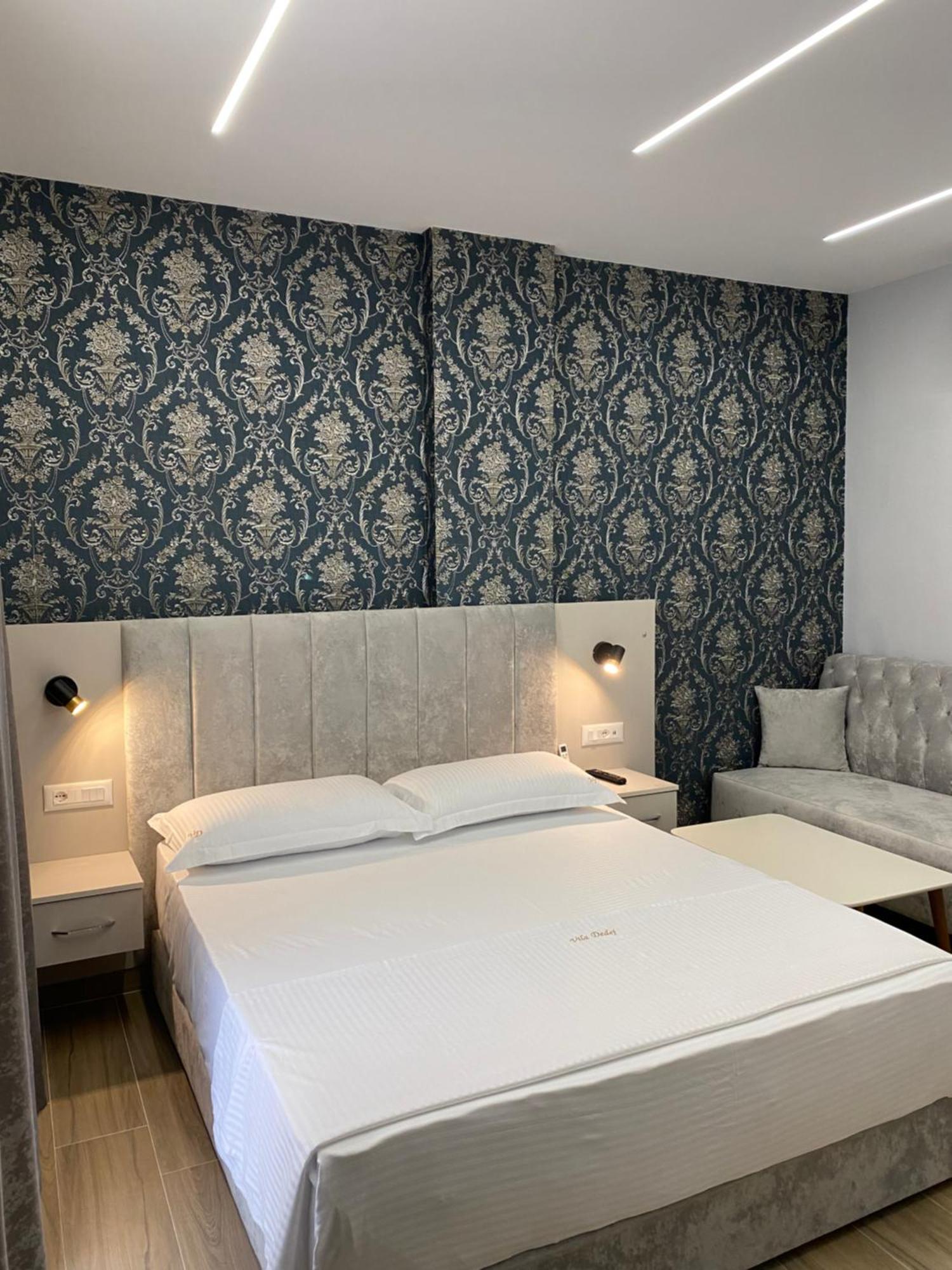 Hotel Vila Dedej Durrës Kültér fotó