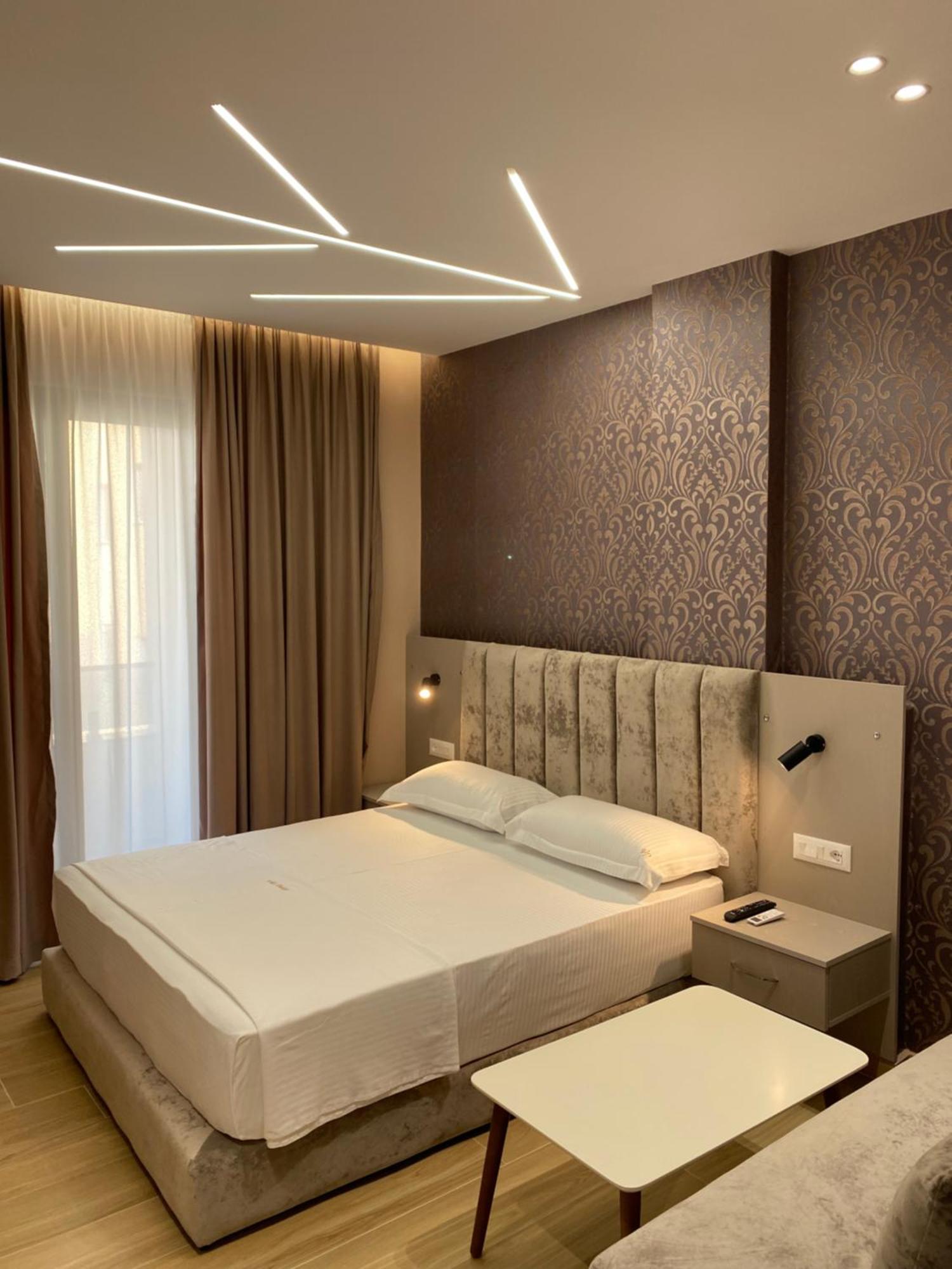 Hotel Vila Dedej Durrës Kültér fotó